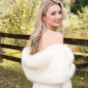 Elegant White Faux Fur Shawl